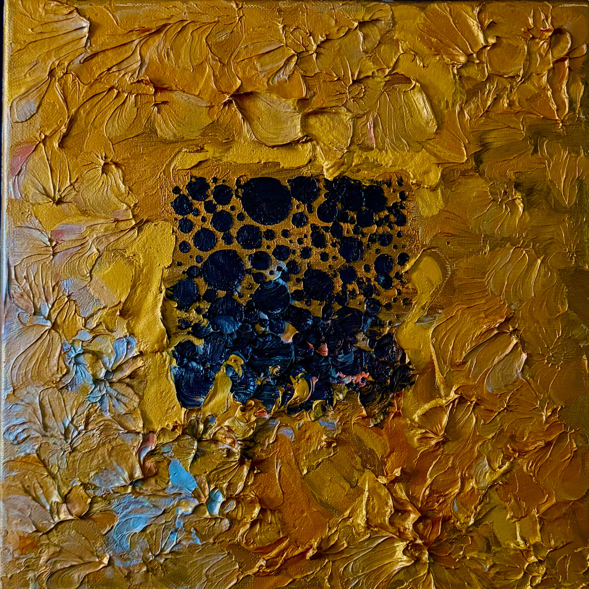 Dark Core Concealing Gold